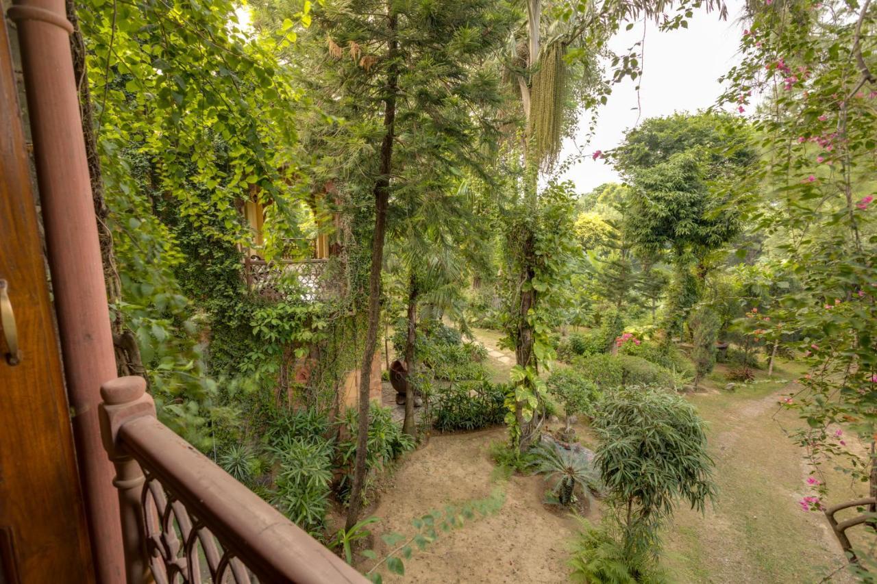 Hostie Chinar Haveli - Heritage Home With Pool, Gurgaon Exterior photo